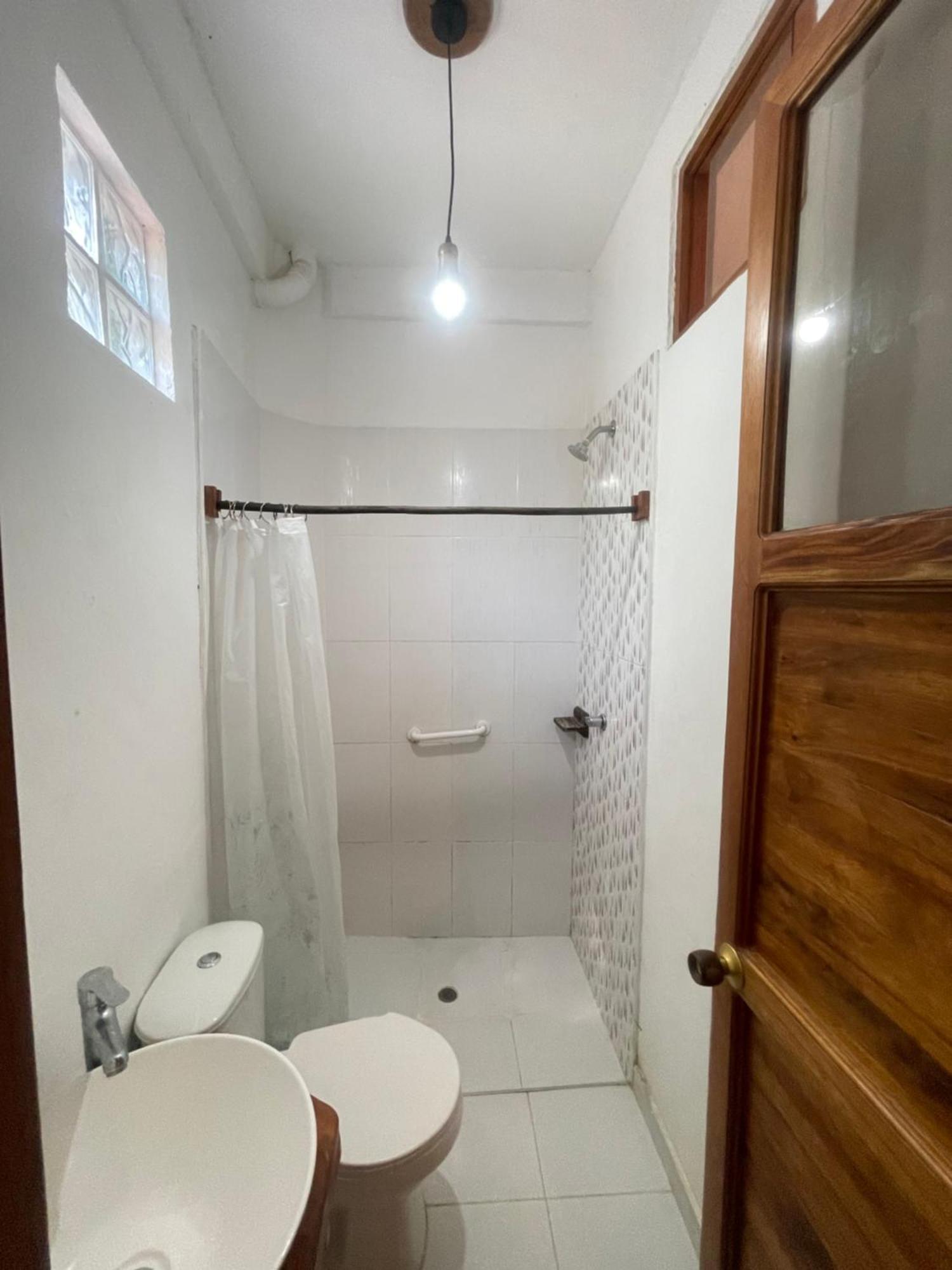 פאלומינו Casa Palum Private Room Private Bathroom מראה חיצוני תמונה